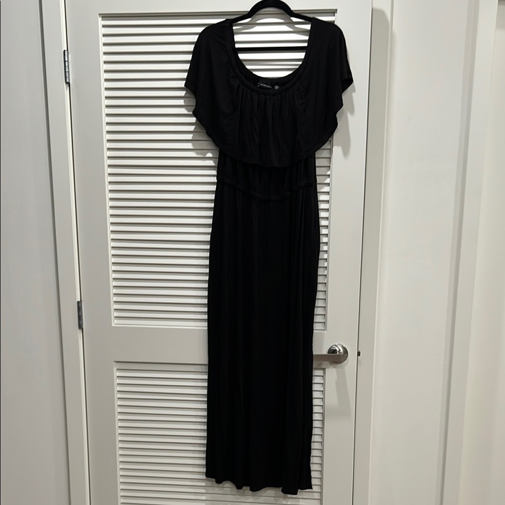 Black Off the Shoulder Maxi Dress